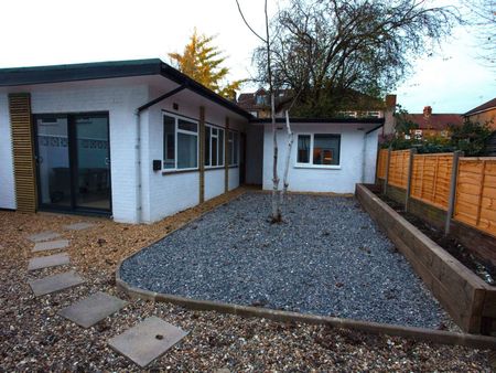 Osborne Road Room 6 - Photo 3