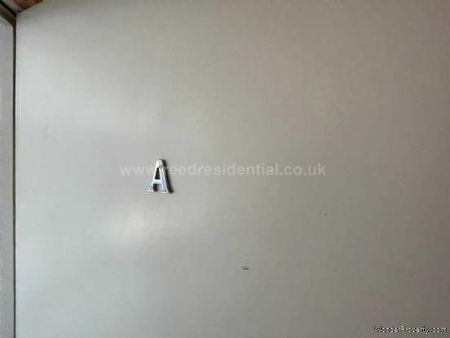 4 bedroom property to rent in Nottingham - Photo 2