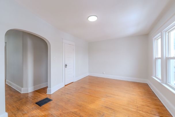 For Lease - 157 William Street Unit# 2, Brantford, Ontario - Photo 1