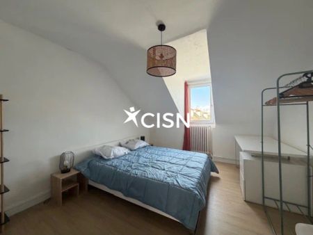 BEAU T2 MEUBLE MANSARDE - Photo 3