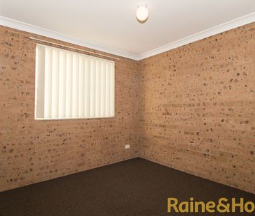 2/10 Marsden Street, Dubbo, NSW 2830 - Photo 6