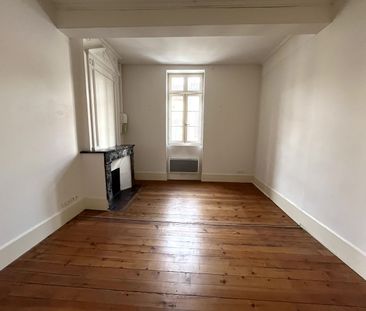 Location Appartement 3 pièces 105m² - Photo 1