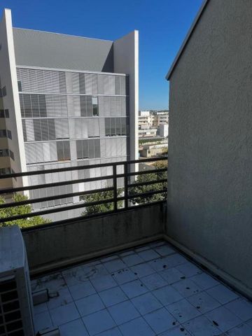 Studio de 19 m² avec balcon, kitchenette équipée. - Photo 4