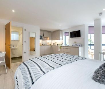 Studio to rent - Photo 6