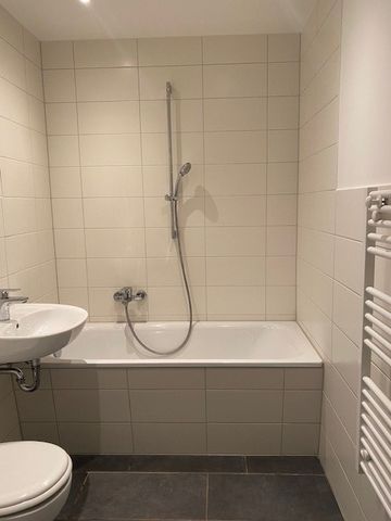 SO wohnt nicht jeder! - 3-Raum-Whg. mit schönem Grundriss in Markersdorf! - Photo 4