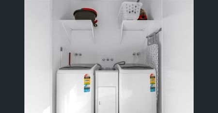 BRAND NEW DARRA STUDIOS WITH PARKING - LAST ONE!! - Photo 4