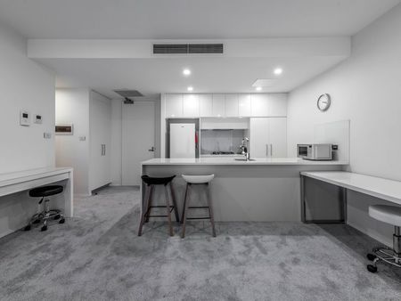 73/11 Trevillian Quay, Kingston ACT 2604 - Apartment For Rent | Domain - Photo 2