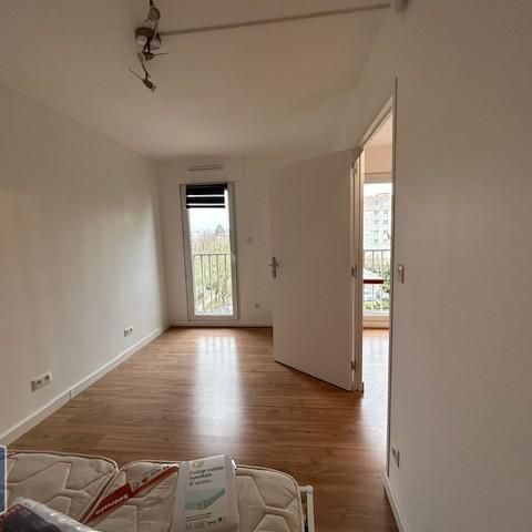 Location Appartement 2 pièces 47m² LOOS 59120 - Photo 1