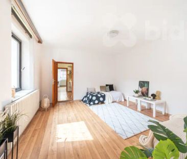 Pronájem bytové jednotky 2+1 ve dvougeneračním RD, Beroun - Фото 6