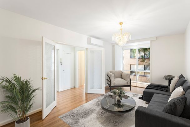 Sizeable first floor apartment moments from the village - Photo 1