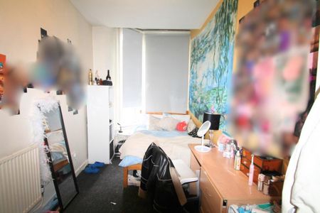 7 bedroom flat to rent - Photo 2