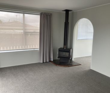 Discover this beautifully renovated family home, thoughtfully updat... - Photo 1