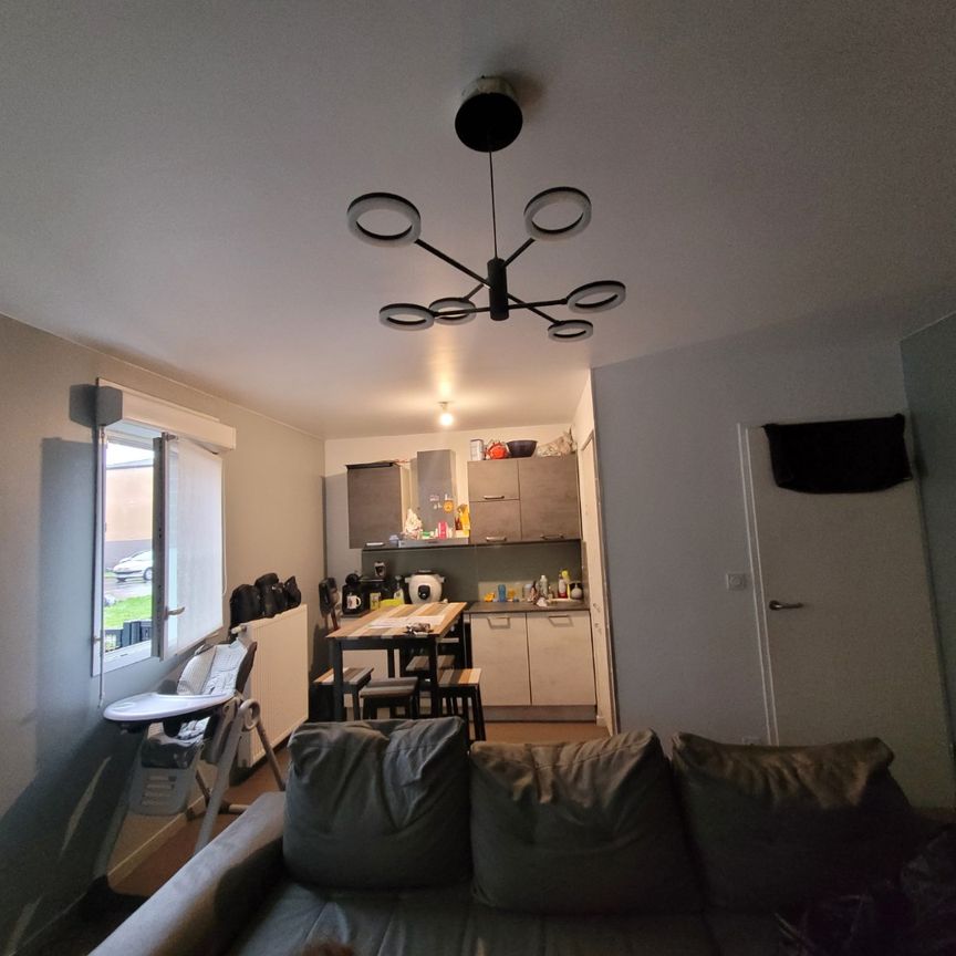 Location Appartement 2 pièces 53m² DENAIN 59220 - Photo 1