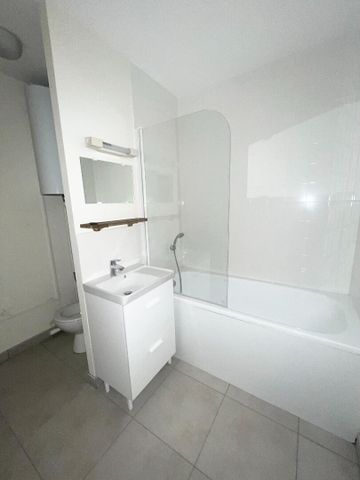 Location Appartement 1 pièce 27m² - Photo 4