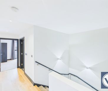 Apartment to Rent: Addington Street, M4 - Photo 3