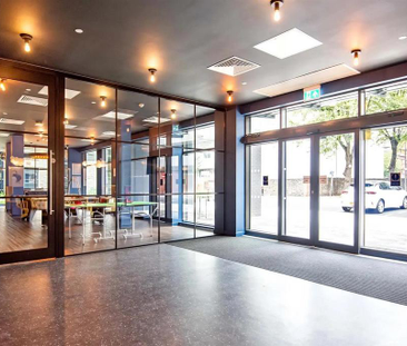 1 bedroom in a flat share to rent - Photo 4