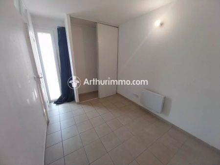 Location Appartement 2 pièces 29 m2 à Moissy-Cramayel - Photo 2