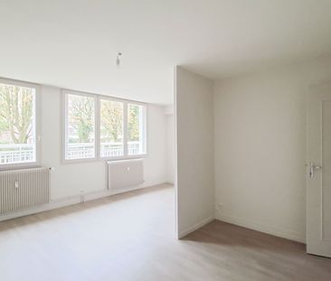 T1 de 38 m² jolie pièce de vie – Proche gare - Photo 2