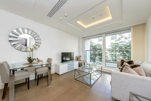 Radnor Terrace, Kensington, W14 - Photo 1