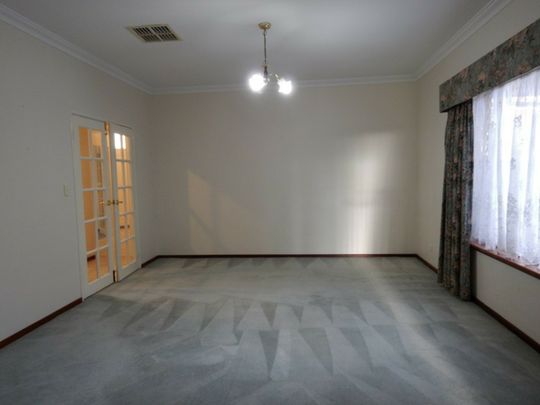 Spacious Living in Mount Pleasant - Photo 1