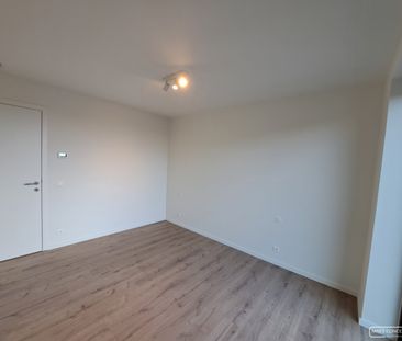 Eén-slaapkamer appartement te huur in centrum Desselgem - Foto 6