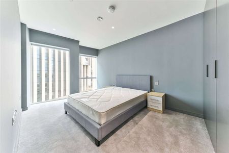 Stunning one bedroom apartment situated in the Upper Riverside Development. - Photo 3