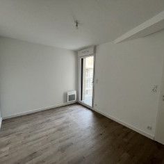 Appartement à louer 2 pièces - 44 m² - Photo 2