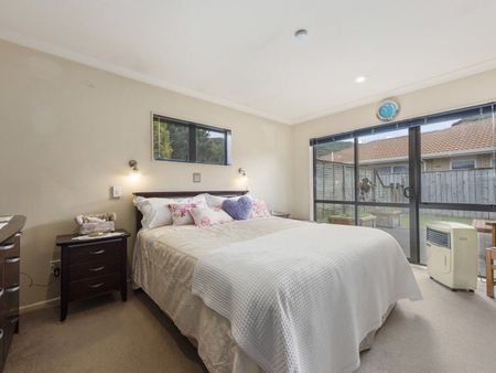 Four-bedroom family home with double garage – Manor Park, Lower Hutt - Photo 3