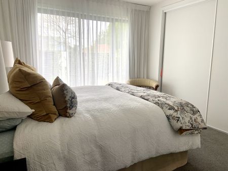 Papanui, 3 bedrooms - Photo 2