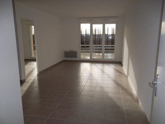 APPARTEMENT T3 A LOUER A ROANNE - GARE - Photo 1