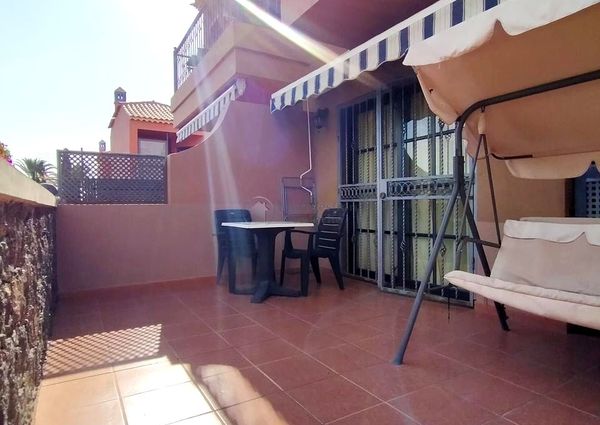 Se alquila en Costa del Silencio apartamento de 1 dormitorio