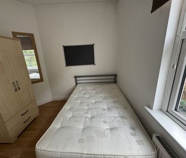 Carnot Street, Leeman Road - P10722 - Photo 4