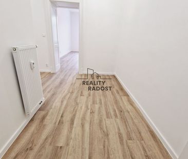 Pronájem bytu 2+kk 69 m² - Fotografie 2