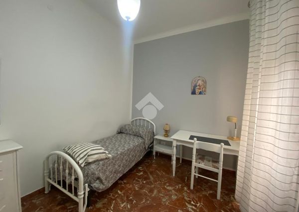 6 locali in affitto