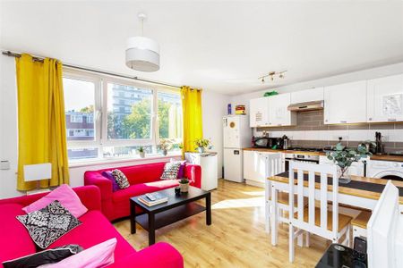 4 bedroom flat to rent - Photo 3