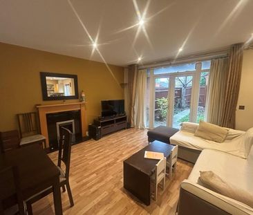 3 bedroom terraced house to rent - Photo 2