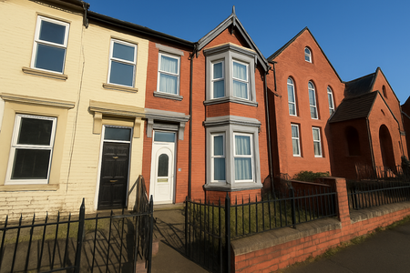 5 bedroom terraced house to rent - Photo 5