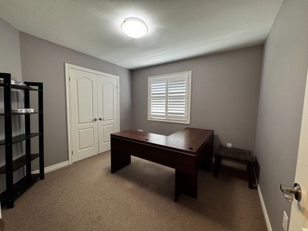 For Lease - 6352 Sam Lorfida Drive, Niagara Falls, Ontario - Photo 5