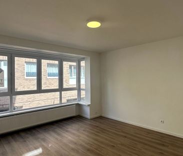 Appartement te huur in Oostende voor € 700 met 1 slaapkamer - Photo 3