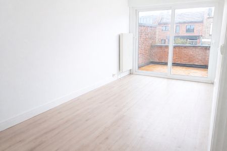 Location Appartement 3 pièces 62m² ST ANDRE LEZ LILLE 59350 - Photo 4