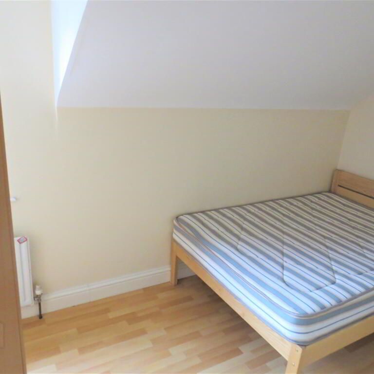 Upstairs Apartment, 53e Agincourt Avenue, Queens Quarter, Belfast, BT7 1QA - Photo 1