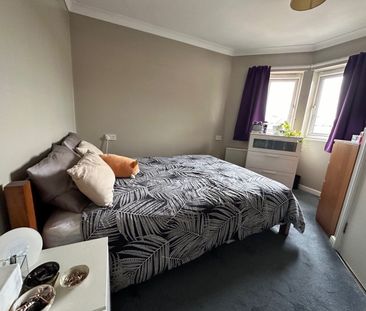 1 Bed Flat, Shepherds Bush, W12 - Photo 6