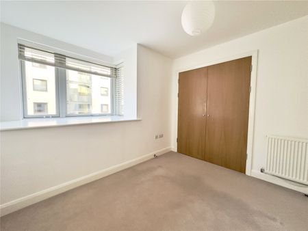1 Bedroom - Photo 4