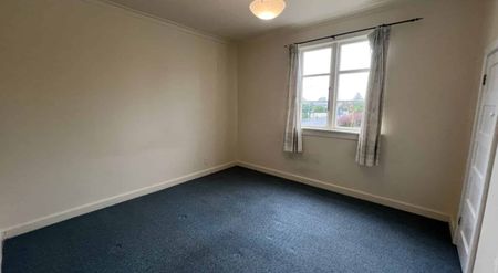 THREE BEDROOMS - HOKOWHITU - Photo 2