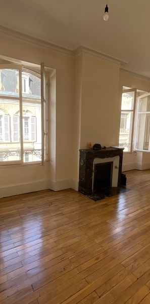 Location Appartement 2 pièces 55m² BOURGES 18000 - Photo 1