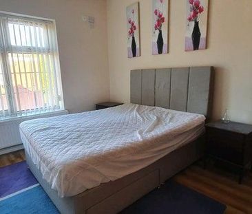 1 bedroom in a house share to rent - Photo 6