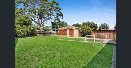 Neat and tidy 3-bedroom home - Photo 2
