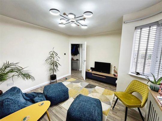 2 bedroom semi-detached house to rent - Photo 1