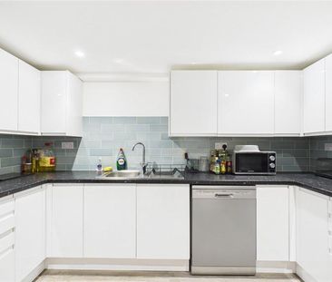 3 bedroom property to rent - Photo 6