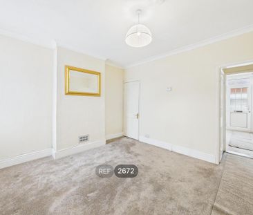 2 bedroom property to rent - Photo 3